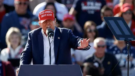 Trump le cere din nou țărilor EUROPENE să contribuie ”corect” la bugetul NATO și consideră avertismentul privind apărarea ”formă de negociere”