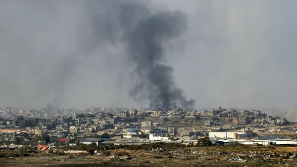 RĂZBOI în Orientul Mijlociu, ziua 597. Raidurile israeliene șterg Fâșia Gaza de pe fața Pământului. Bilanțul ultimului atac: 15 morți, inclusiv copii!