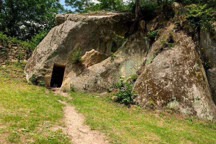 Satul Alunis, un loc pitoresc ascuns in Muntii Buzaului