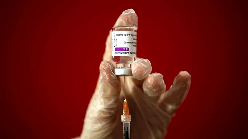 Irlanda a hotărât suspendarea vaccinării cu AstraZeneca, fără a avea vreun caz suspect