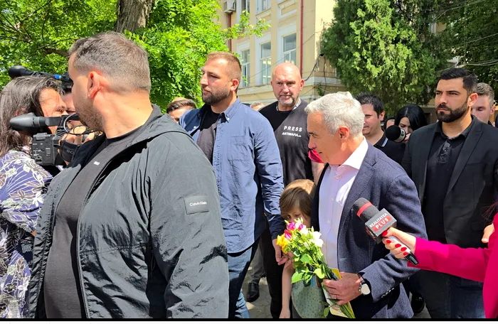 Călin Georgescu a ajuns la sediul IPJ Ilfov și a semnat controlul judiciar