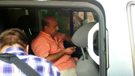 Rectorul și prorectorul Universității 