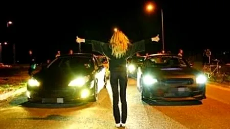 UPDATE | Poliția i-a identificat pe autorii cursei ilegale de mașini de pe Autostrada Soarelui. Totul a fost transmis pe FacebooK (VIDEO)
