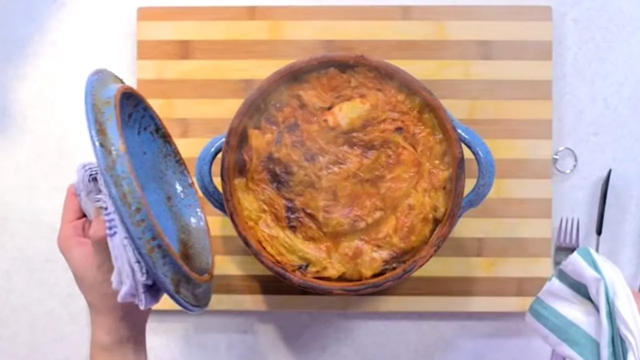 Rețete de Crăciun. Cum să gătești salată de beouf, piftie și sarmale