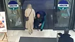 VIDEO Un român a încercat să fure un copil în Italia. L-a smuls din brațele mamei