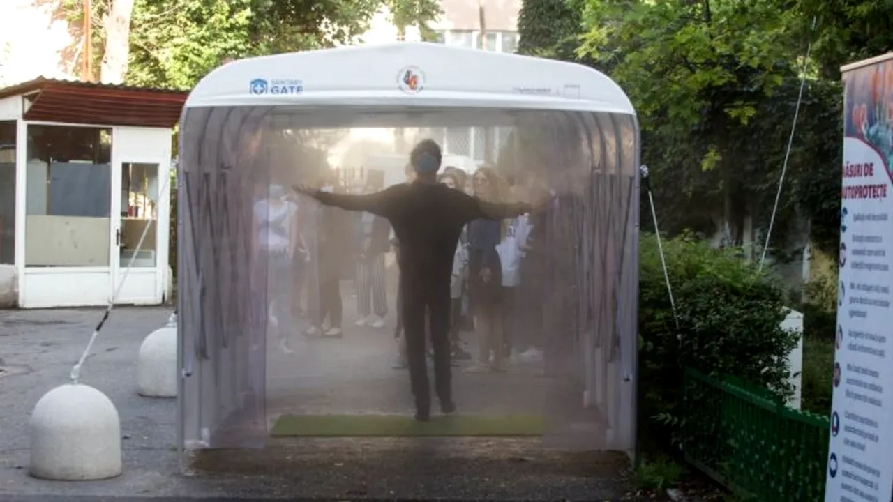 Gabriela Firea anunță că Primăria Capitalei va plăti testarea pentru COVID-19 a 250.000 de elevi din București