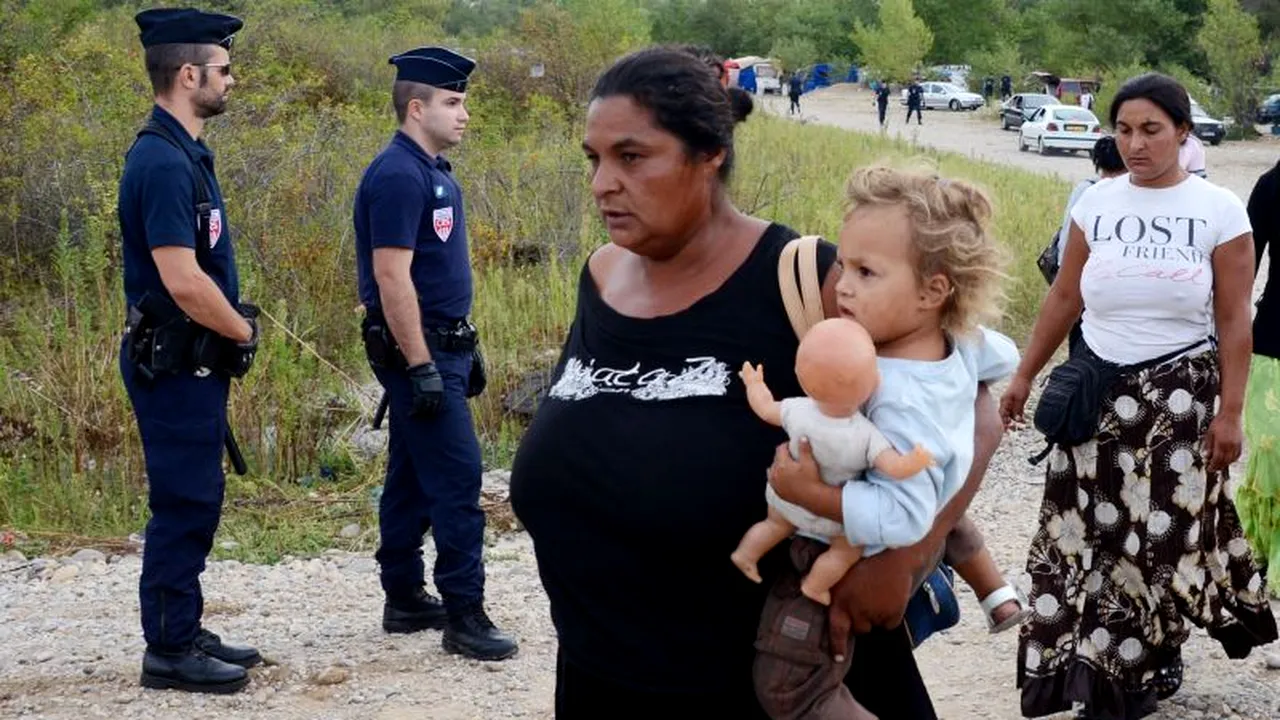 Tabără de ROMI români, evacuată de pe malul unui lac din Oslo