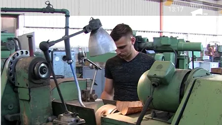 Industria care anunță concedieri masive înainte de Crăciun. Sute de români își vor pierde locurile de muncă