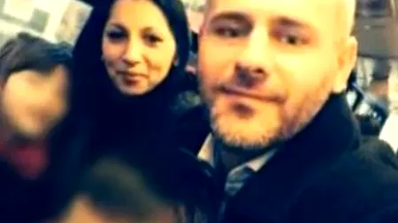 Copiii unor români din Anglia, dați unui cuplu de homosexuali