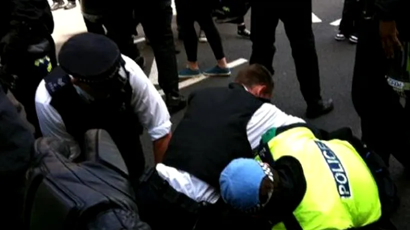 Doi bărbați care au încercat să jefuiască Buckingham Palace au fost arestați