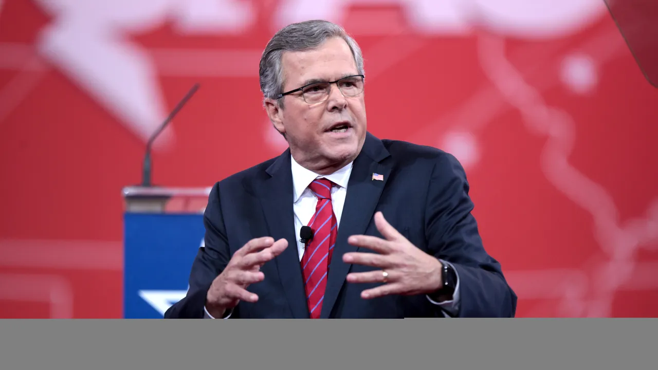 Jeb Bush s-a declarat din greșeală 