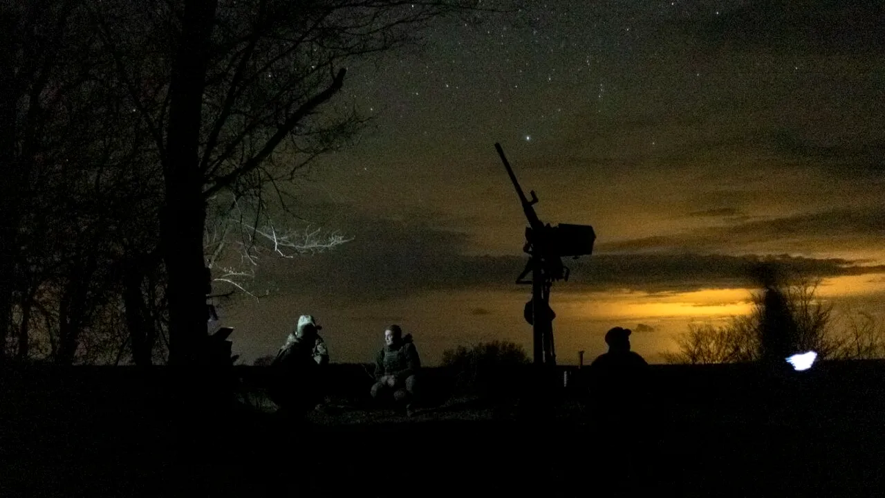 FINANCIAL TIMES: Germania îndeamnă zeci de aliați să furnizeze Ucrainei sisteme antiaeriene