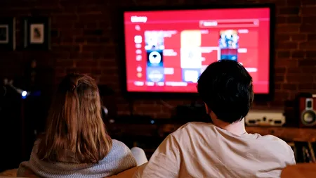 Aceste televizoare vor fi INTERZISE începând cu 1 martie 2023. Mulți români le au acasă