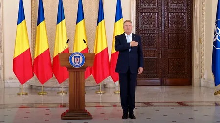 Moment JENANT la Cotroceni. A sunat un telefon în timp ce vorbea Klaus Iohannis. Șeful statului nu s-a abținut: ,,Complicat cu telefoanele!