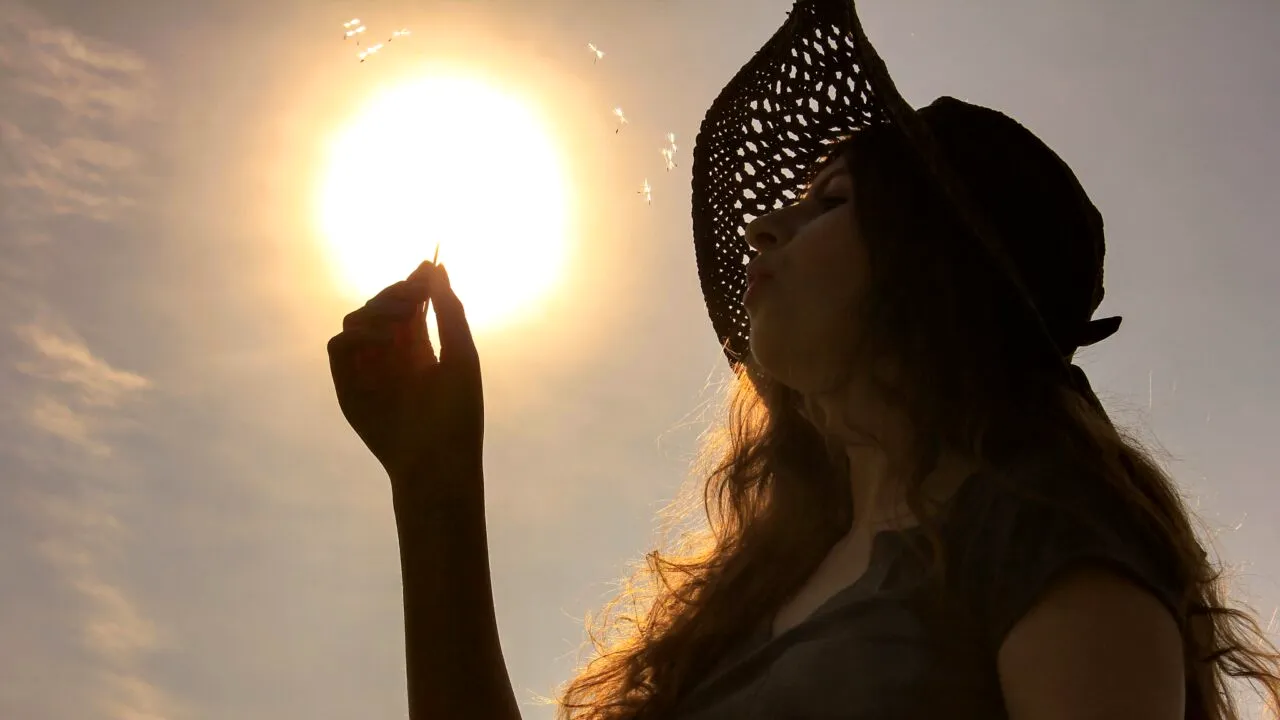 ANM a emis un nou cod portocaliu de caniculă. Temperaturi de 35 de grade Celsius în 15 județe/Cum va fi vremea în București