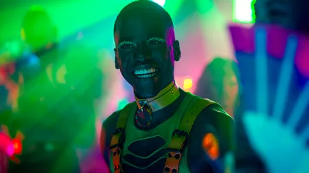 Netflix a lansat trailerul celui de-al patrulea și ultimul sezon al seriei de succes ”Sex Education” | VIDEO