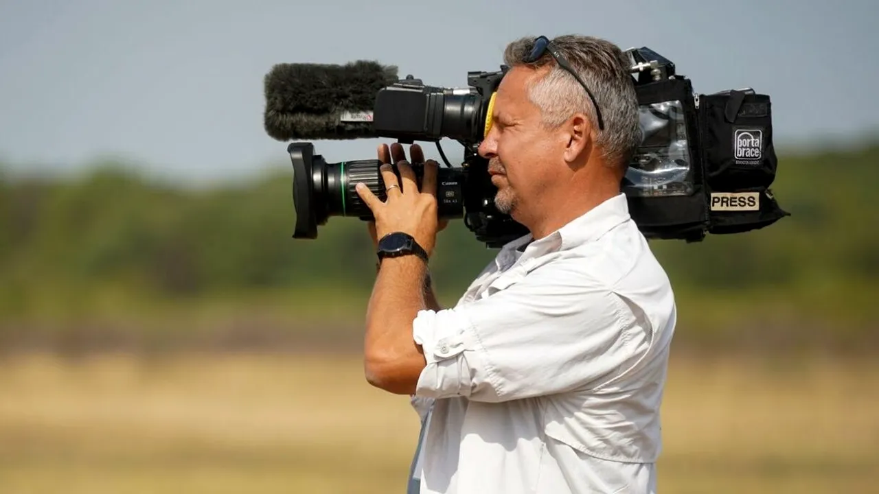 Un cameraman ProTV a MURIT în Himalaya, acolo unde se afla în expediție pe Everest. Anunțul tragic, făcut de colegii de televiziune