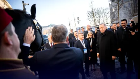 Erdogan a primit cadou de la Viktor Orban un armăsar negru. Cei doi lideri au încheiat un PARTENERIAT strategic la Budapesta