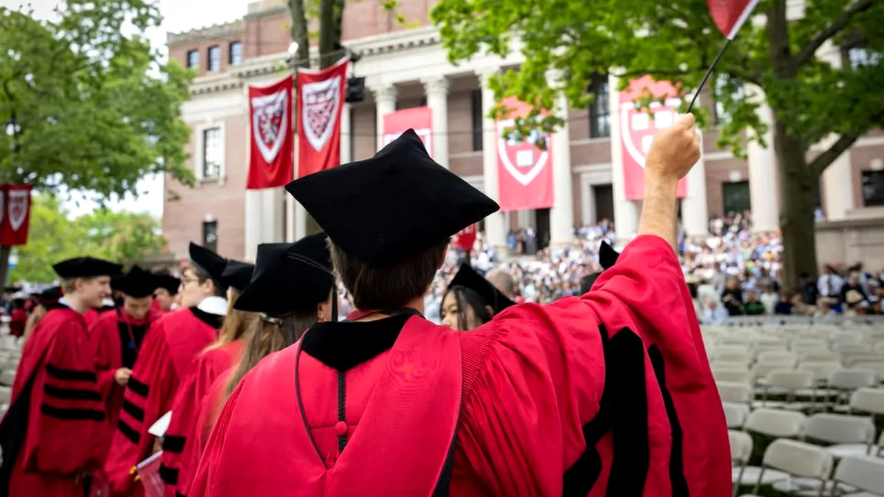 Universitatea HARVARD a dat zeci de șefi de stat și de guvern, magnați și laureați Nobel. În ce stadiu e lupta instituției cu Administrația Trump