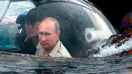 Surse din armata americană: Submarinele rusești ar putea lăsa omenirea fără internet
