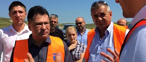 Cum se fac drumuri în România. Ministrul Transporturilor: Am vizitat șantiere de autostrăzi pentru a descoperi morminte și peșteri
