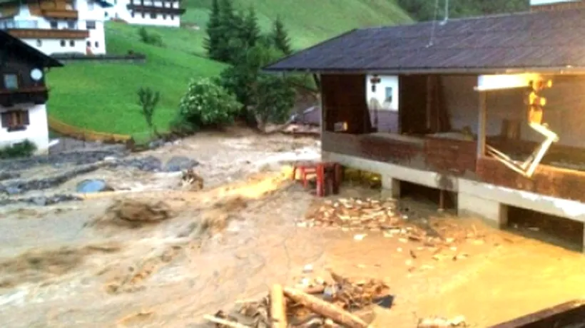 Inundații și alunecări de teren în Elveția și Austria, în urma ploilor torențiale