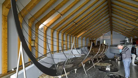 Noi descoperiri despre VIKINGI: Pe o insulă baltică s-au descoperit cranii alungite ale unor femei scandinave