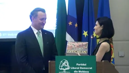 Jurnalista Lavinia Șandru, mesaj unionist la Chișinău: ”Capitolul despre reunificarea României trebuie să îl scriem împreună”