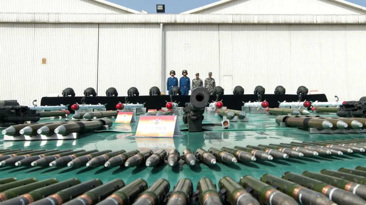 China a devenit al treilea exportator de armament la nivel mondial. Ce țări se află pe primele poziții