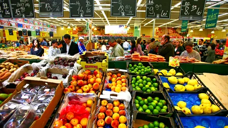 Guvernul reia discuțiile cu FMI privind reducerea TVA la 9% pentru alimente