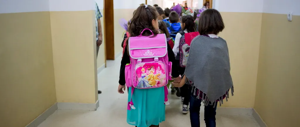 Firea vrea eliminarea ''schimbului trei'' din toate școlile din București