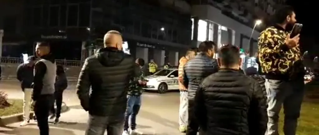 Protestul de la Alba Iulia împotriva restricțiilor, organizat de un interlop condamnat pentru proxenetism și trafic de persoane