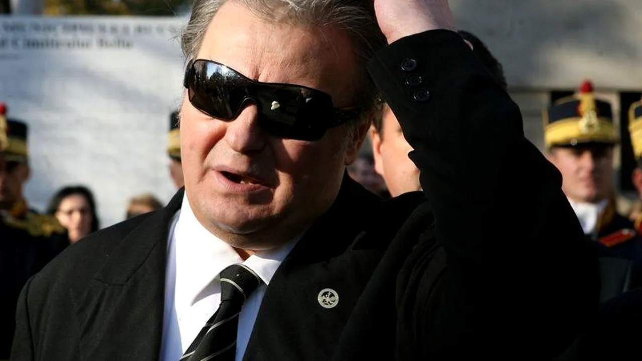 CORNELIU VADIM TUDOR A MURIT