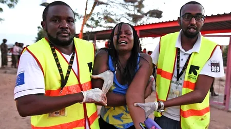 MASACRU într-un campus universitar din Kenya: Cel puțin 147 de studenti au fost uciși într-un atac comis de gruparea Al-Shabaab