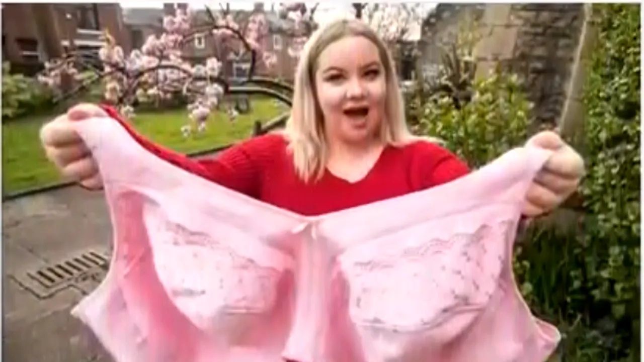 Unele și-i doresc, ea îi detestă. Cazul ȘOCANT al femeii  cu SÂNII într-o continuă creștere - VIDEO