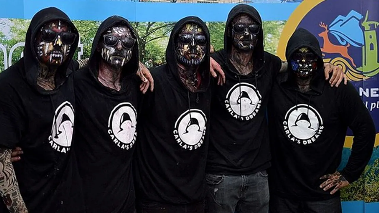 Rușii au aflat cum arată membrii trupei Carla's Dreams. Imagini din Moscova cu cântăreții