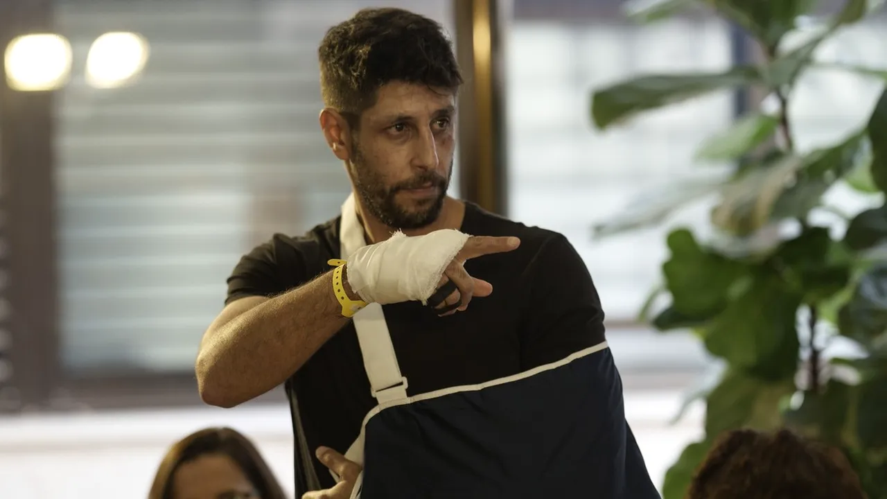 Actorul Idan Amedi din „Fauda”, externat după ce a fost RĂNIT GRAV în Fâșia Gaza: „Dacă pot, mă voi întoarce să lupt în război”
