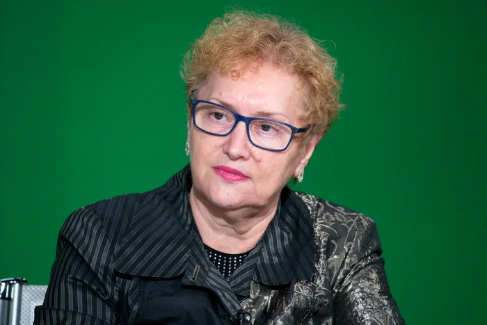 Avocatul Poporului Renate Weber: Toate pensiile speciale pot fi desființate, cu excepția celor ale magistraților