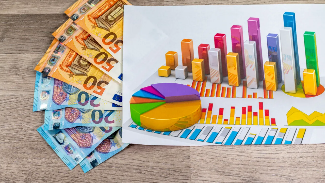 Pe ce loc se situează România în clasamentul UE al salariului mediu net. În ce țară de pe continent sunt cele mai mari câștiguri nete