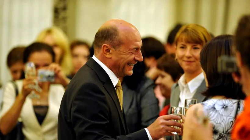 Mesajul președintelui Băsescu pentru românii care poartă numele Sfântului Dimitrie