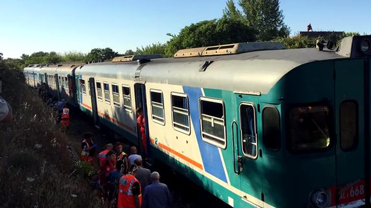 Un român a fost SALVAT de la moarte de polițiștii italieni. Bărbatul se întinsese pe șinele de cale ferată și aștepta să fie lovit de tren