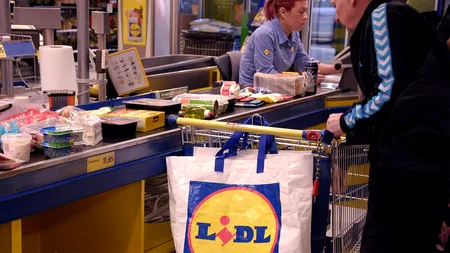 Ce salariu lunar primește un casier în magazinele LIDL din România, acum, în decembrie 2024