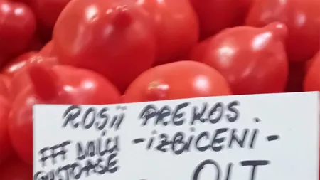 Ireal cu câți lei se vinde kilogramul de roșii românești în piață. Sunt mai SCUMPE decât carnea de pui, de porc sau de vită!