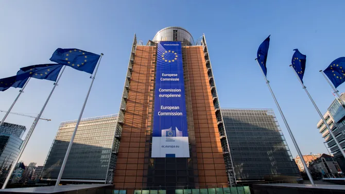 Comisia Europeană a redus previziunile de CREȘTERE pentru România. Ce spune prognoza macroeconomică de primăvară despre consolidarea fiscală