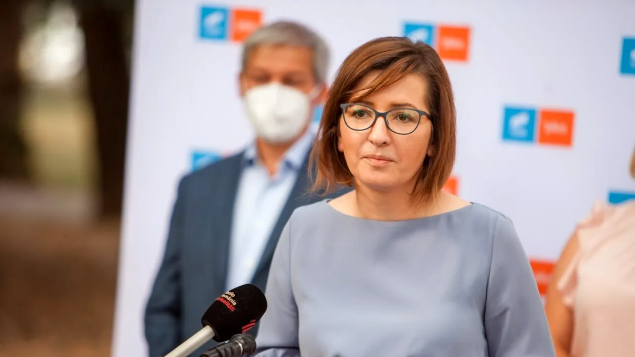 Ioana Mihăilă: „Mă autosuspend din funcția de membru al Biroului Național REPER”