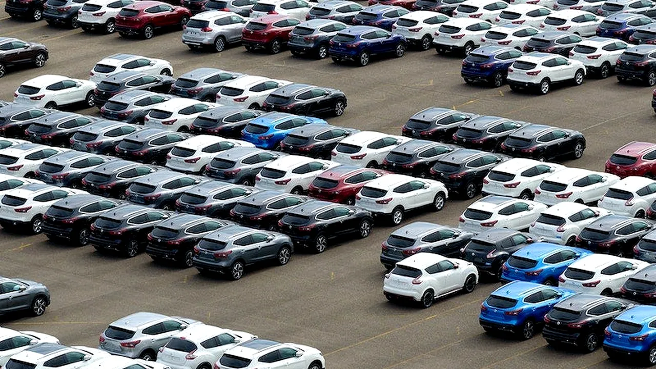 Scădere a numărului de mașini noi înmatriculate / Date OFICIALE de la constructorii de automobile