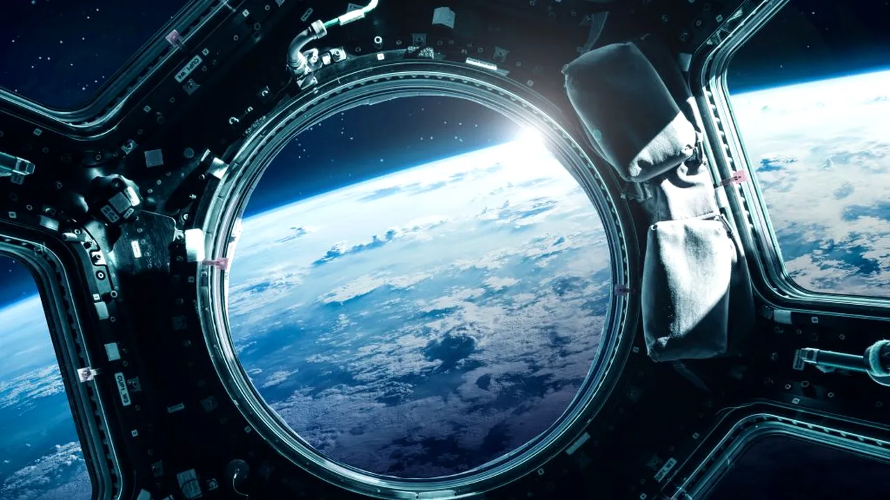 VIDEO. Reacția unor astronauți când au aterizat pe pământ, în plină pandemie, după 200 de zile în spațiu