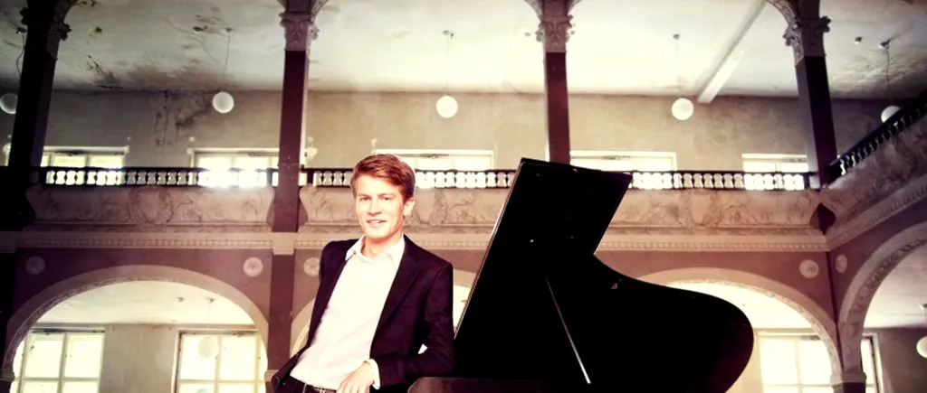 Al doilea concert al Stagiunii Regale: dirijorul Horia Andreescu și pianistul Alexander Krichel, împreună pe scena Ateneului
