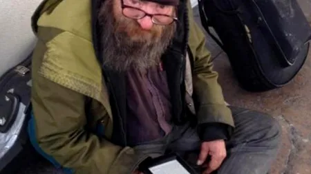 Un om al străzii din SUA a avut parte de surpriza vieții lui. 