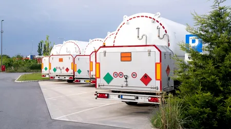 Amenzi de PESTE patru milioane de lei, aplicate de inspectorii de muncă angajatorilor care depozitează și comercializează carburanți de tip GPL